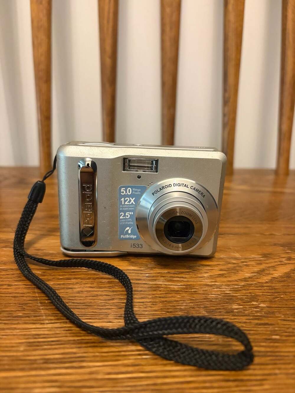 Polaroid i533 5.0 Mega Pixels Digital Camera Silver